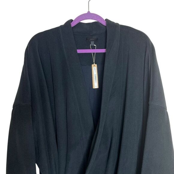 NEW SKIMS Cozy Fleece Wrap Jacket in Onyx Black Size 3X - Picture 2 of 11
